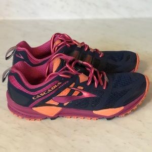 black friday brooks shoes